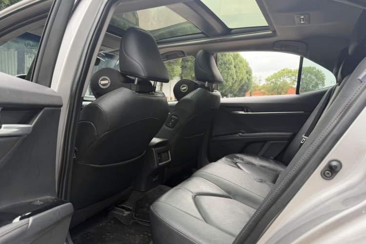 Used Toyota Camry 2023 2.5G Luxury Edition Interior 14