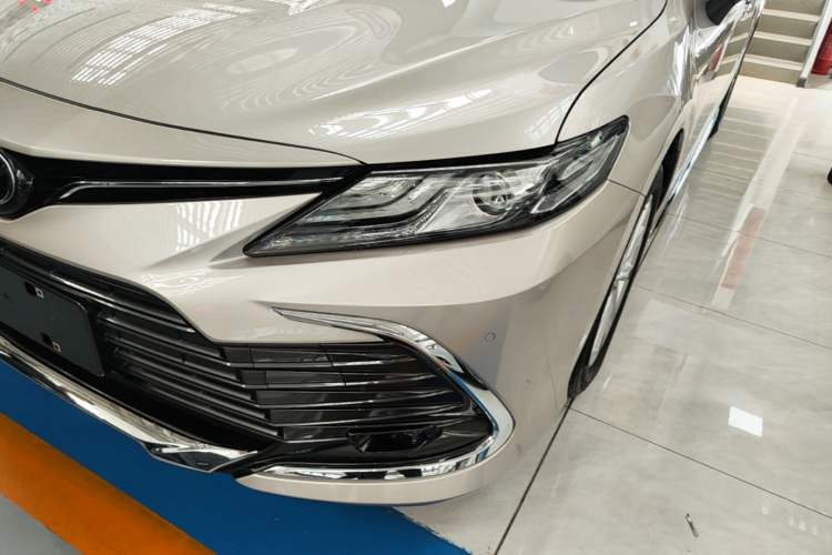 Used Toyota Camry 2023 2.0G Luxury Edition Left Front Headlight