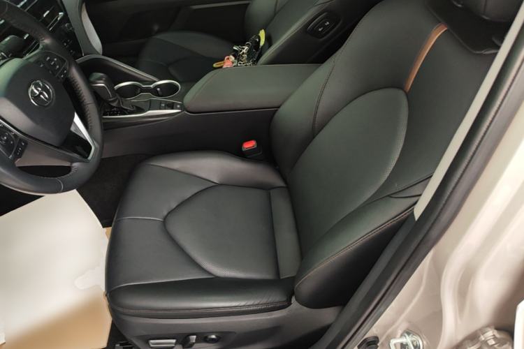 Used Toyota Camry 2023 2.0G Luxury Edition Left Front Seat