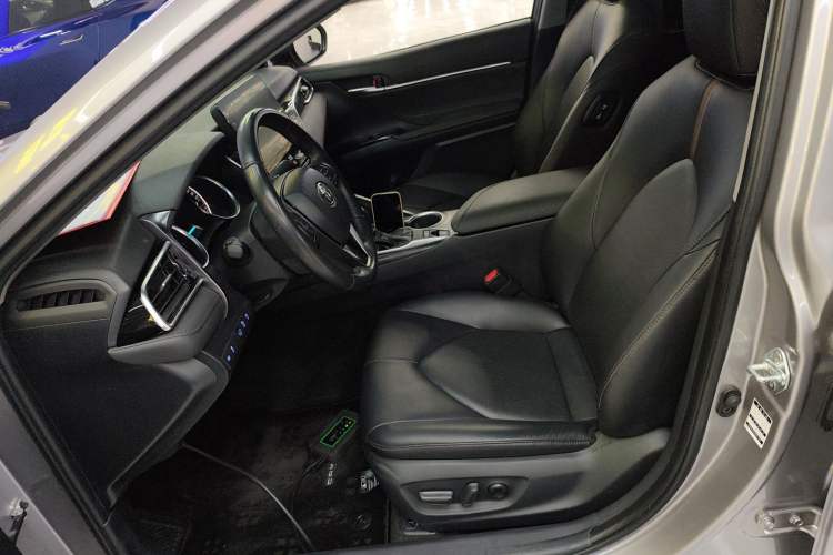 Used Toyota Camry 2023 2.0G Luxury Edition Left Front Seat
