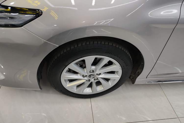 Used Toyota Camry 2023 2.0G Luxury Edition Left Front Wheel Hub