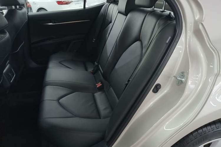 Used Toyota Camry 2023 2.0G Luxury Edition Left Rear Seat