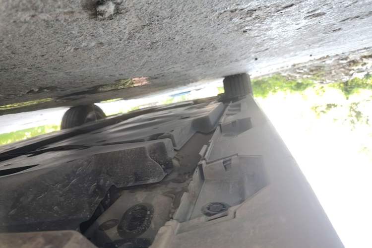 Used Toyota Camry 2023 2.0G Luxury Edition Left Side Sill