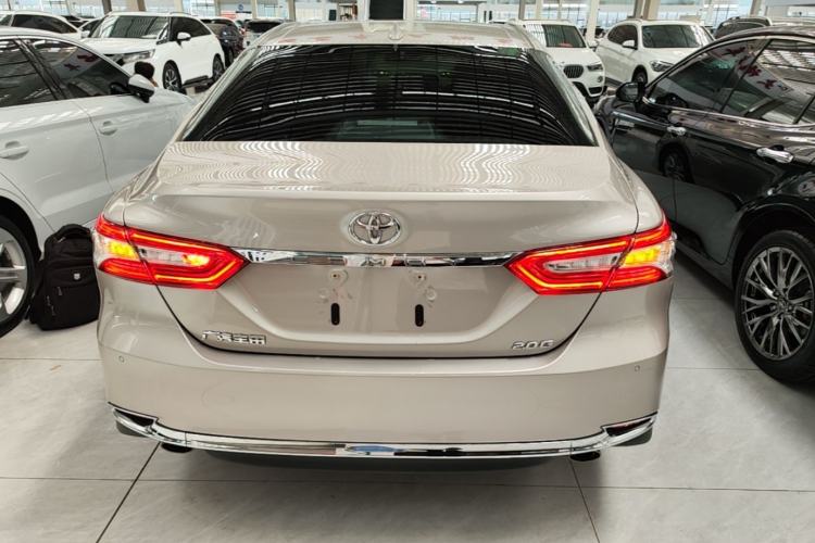 Used Toyota Camry 2023 2.0G Luxury Edition Rear