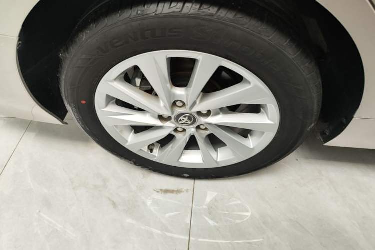 Used Toyota Camry 2023 2.0G Luxury Edition Right Rear Wheel Hub
