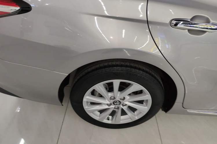 Used Toyota Camry 2023 2.0G Luxury Edition Right Rear Wheel Hub