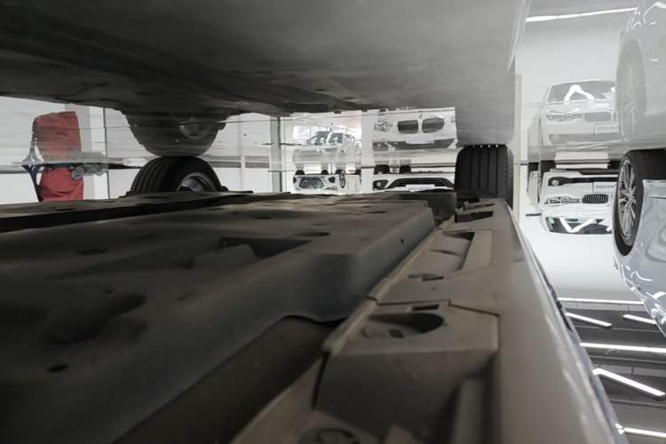 Used Toyota Camry 2023 2.0G Luxury Edition Right Side Sill