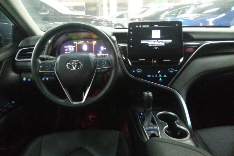 Used Toyota Camry 2023 2.5G Luxury Edition Steering Wheel