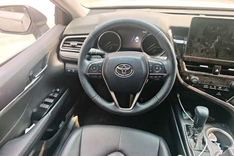 Used Toyota Camry 2023 2.0G Luxury Edition Steering Wheel