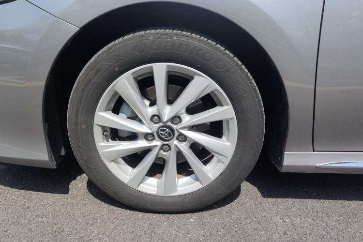 Used Toyota Camry 2023 2.0G Luxury Edition Exterior 5