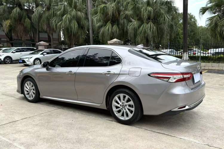 Used Toyota Camry 2023 2.0G Luxury Edition Exterior 6