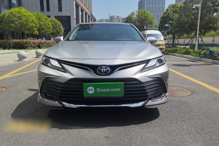 Used Toyota Camry 2023 2.0G Luxury Edition Front