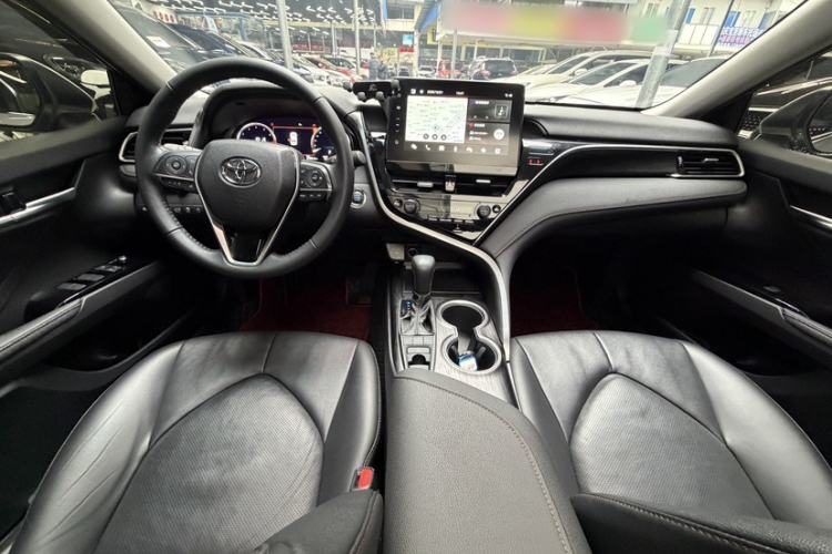 Used Toyota Camry 2023 2.5G Luxury Edition Interior 2