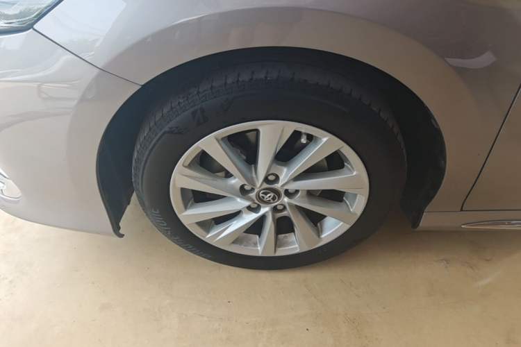 Used Toyota Camry 2023 2.0G Luxury Edition Left Front Wheel Hub