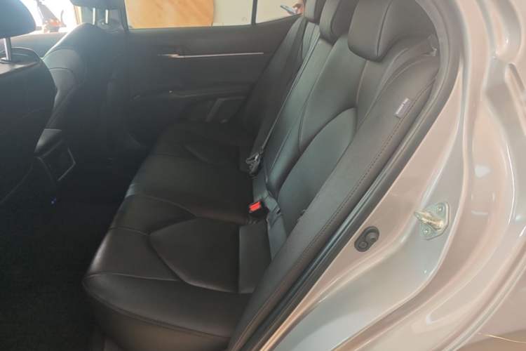 Used Toyota Camry 2023 2.0G Luxury Edition Left Rear Seat