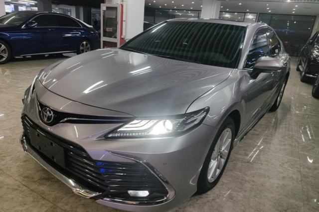 Used Toyota Camry 2023 2.0G Luxury Edition