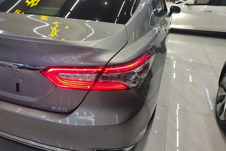 Used Toyota Camry 2023 2.0G Luxury Edition Right Rear Taillight