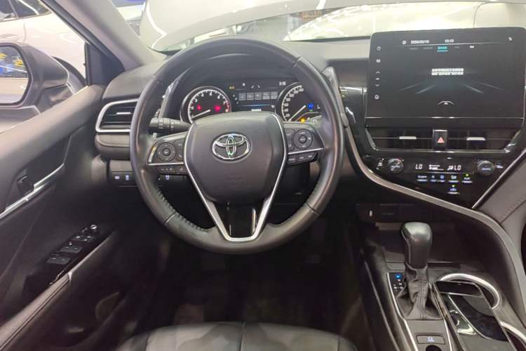 Used Toyota Camry 2023 2.0G Luxury Edition Steering Wheel
