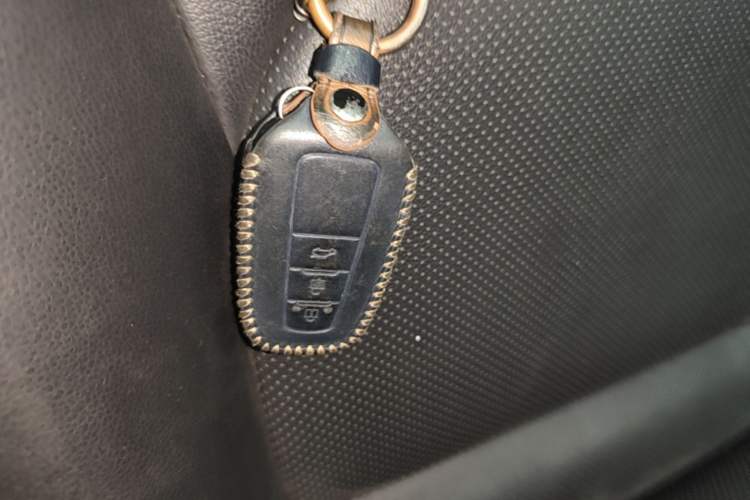 Used Toyota Camry 2023 2.0G Luxury Edition Vehicle Key