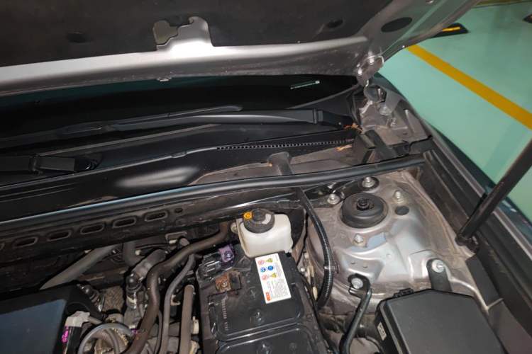Used Toyota Camry 2023 2.0G Luxury Edition Engine Bay Left