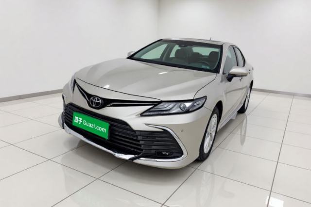 Ojetý Toyota Camry 2023 2.0G Luxury Edition