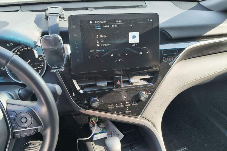 Used Toyota Camry 2023 2.0G Luxury Edition Audio And AC Panel
