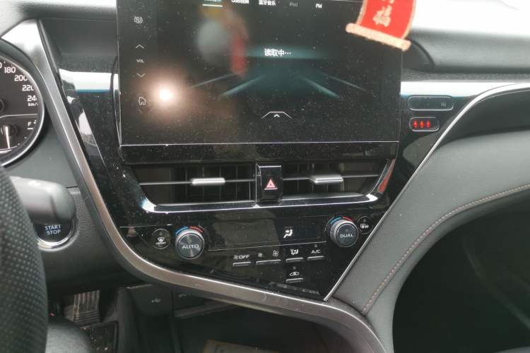 Used Toyota Camry 2023 2.0G Luxury Edition Audio And AC Panel