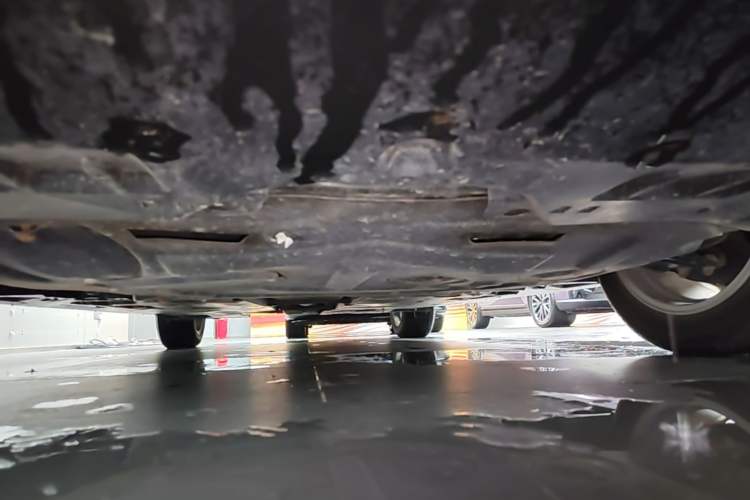 Used Toyota Camry 2023 2.0GVP Premier Edition Chassis Front