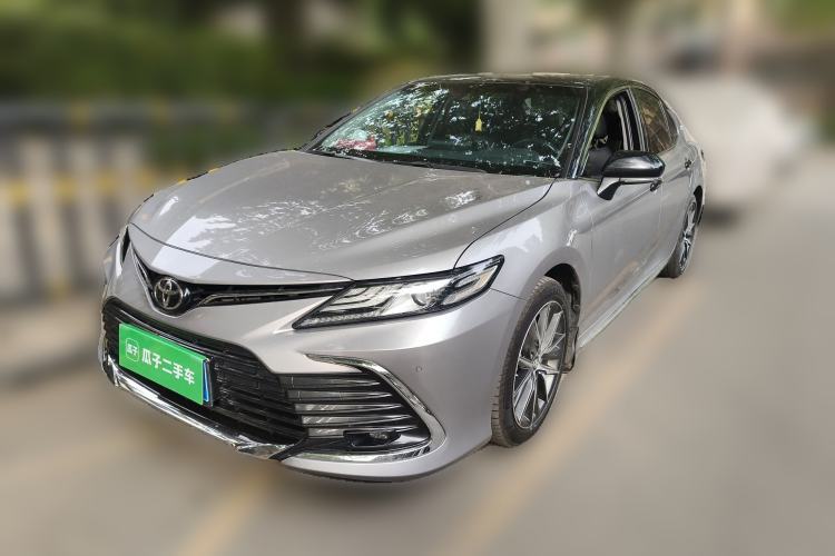Used Toyota Camry 2023 2.5G Luxury Edition Guazi used car, China used car export, Used car for sale, Used cars, Cheapest cars for sale