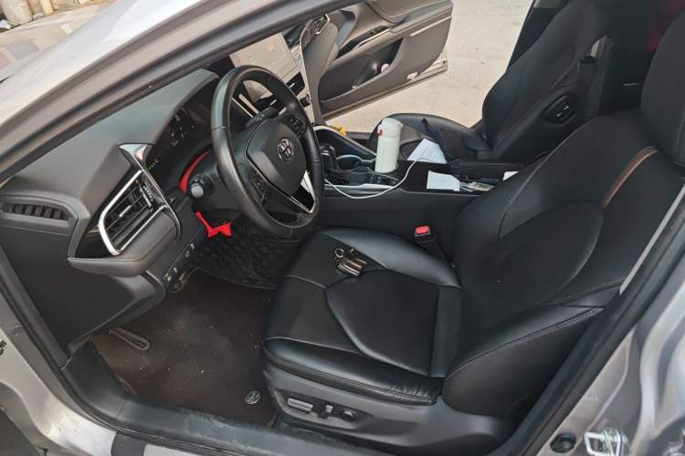 Used Toyota Camry 2023 Dual-Motor 2.5HG Luxury Edition Driver Seat