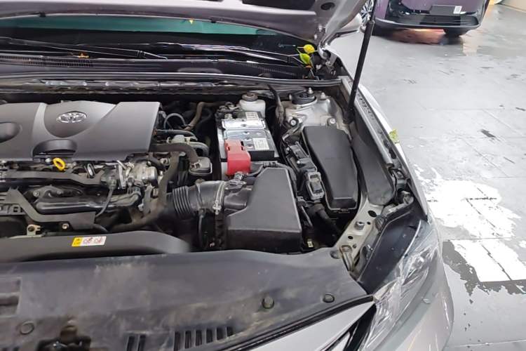 Used Toyota Camry 2023 2.0GVP Premier Edition Engine Bay Left