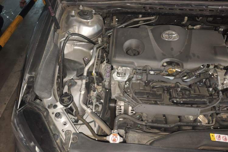 Used Toyota Camry 2023 2.5G Luxury Edition Engine Bay Right