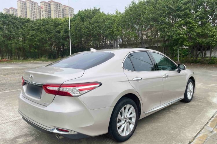 Used Toyota Camry 2023 2.0G Luxury Edition Exterior 3