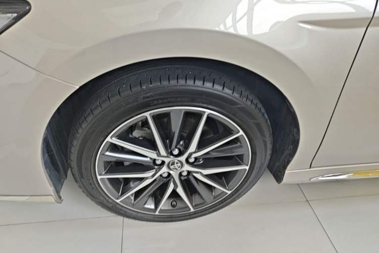 Used Toyota Camry 2023 2.5G Luxury Edition Exterior 4