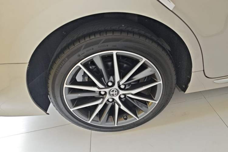Used Toyota Camry 2023 2.5G Luxury Edition Exterior 5