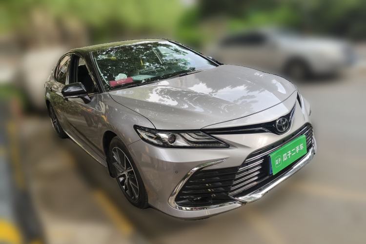 Used Toyota Camry 2023 2.5G Luxury Edition Front Right 45 Deg