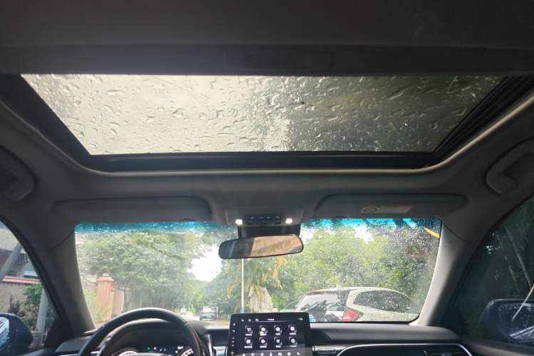 Used Toyota Camry 2023 2.0G Luxury Edition Headliner