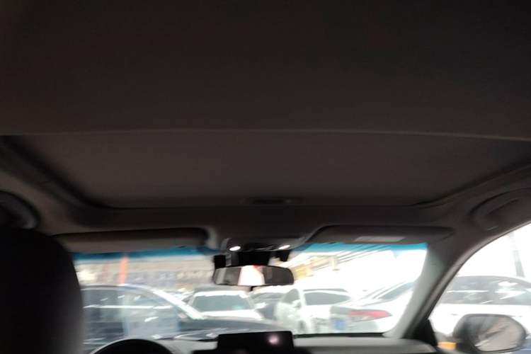 Used Toyota Camry 2023 2.0G Luxury Edition Headliner