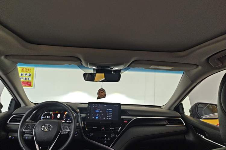 Used Toyota Camry 2023 2.5G Luxury Edition Headliner