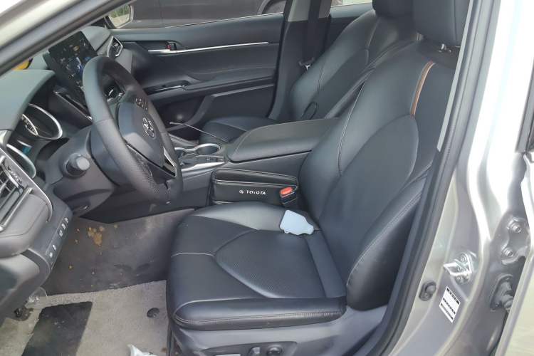 Used Toyota Camry 2023 2.0G Luxury Edition Left Front Seat