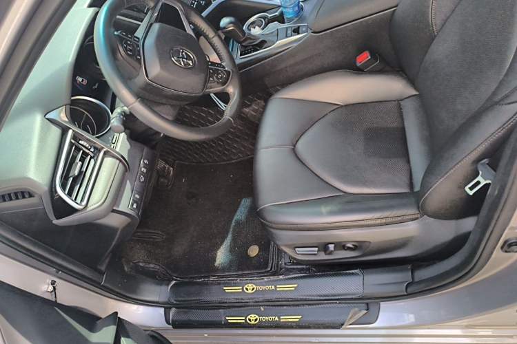 Used Toyota Camry 2023 2.0G Luxury Edition Left Front Seat