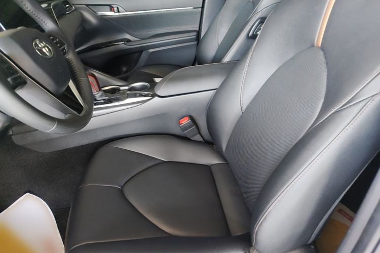 Used Toyota Camry 2023 2.0G Luxury Edition Left Front Seat