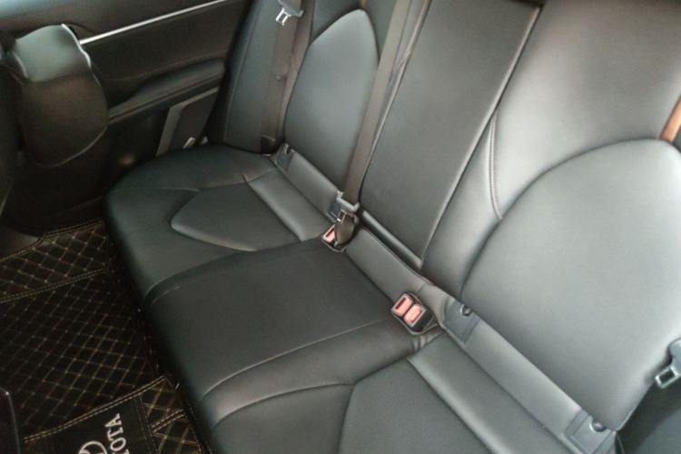 Used Toyota Camry 2023 2.5G Luxury Edition Left Rear Seat