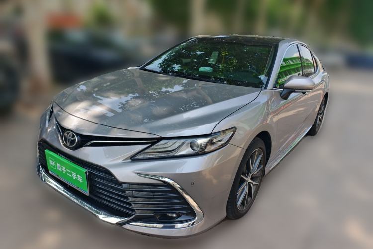 Used Toyota Camry 2023 2.5G Luxury Edition Guazi used car, China used car export, Used car for sale, Used  cars, Cheapest cars for sale
