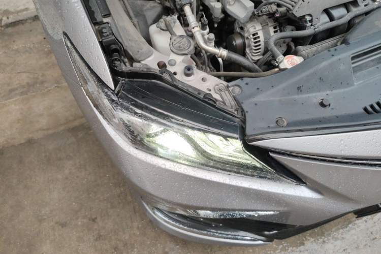 Used Toyota Camry 2023 2.5G Luxury Edition Right Front Headlight