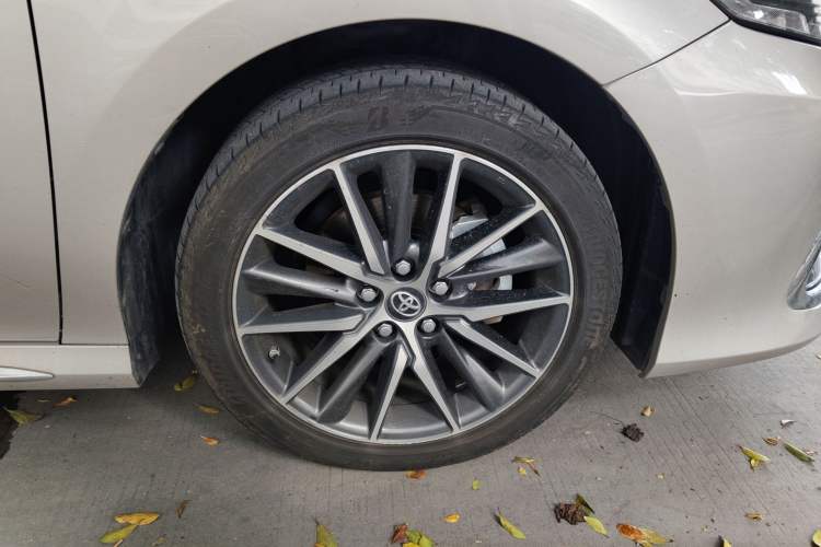 Used Toyota Camry 2023 Dual-Motor 2.5HG Luxury Edition Right Front Wheel Hub