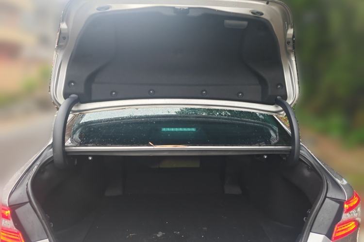 Used Toyota Camry 2023 2.0G Luxury Edition Trunk