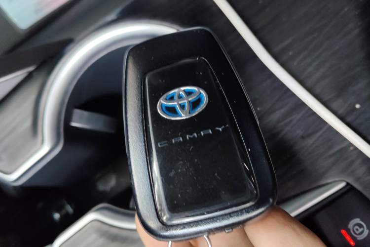 Used Toyota Camry 2023 Dual-Motor 2.5HG Luxury Edition Vehicle Key