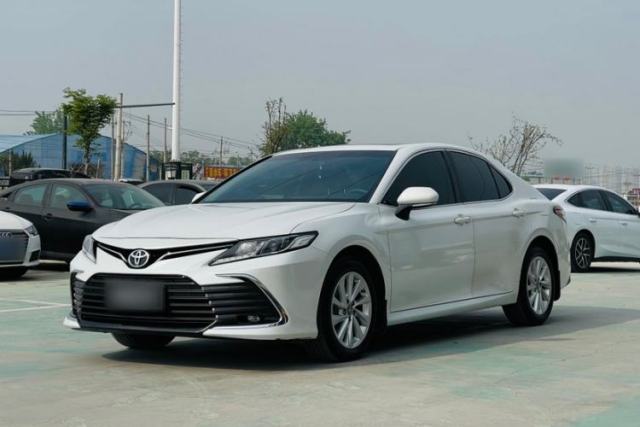 Used Toyota Camry 2023 2.0GVP Premier Edition