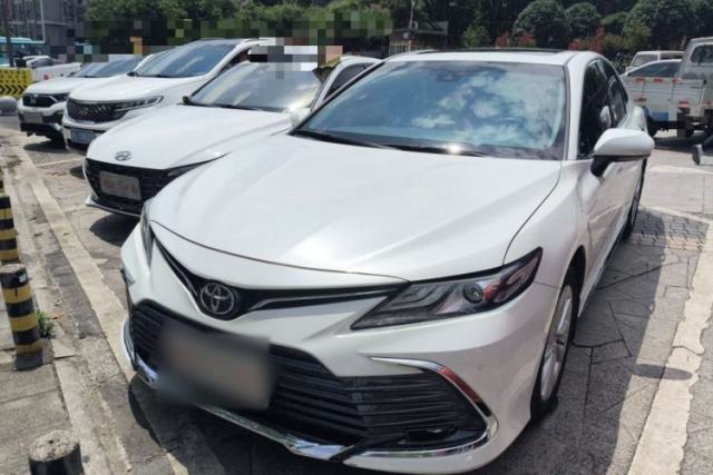 Ojetý Toyota Camry 2023 2.0G Luxury Edition